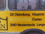 DB O 305/143095/wagen-148-ebenfalls-aus-dem-april Wagen 148. Ebenfalls aus dem April 1984 stammt diese Detailaufnahme von der Trseite des Busses. Aufgenommen an der Endstation der Linie 4 IM BROOK. Da die Filliale des Bettenhauses im Famila-Center in Wechloy noch nicht erffnet war, hatte man einfach alle entsprechenden Hinweise am Bus mit Klebeband berdeckt. Der Bus war so einige Wochen im Einsatz.
