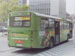 MAN SL 200/149384/wagen-36-ol-nc-536-ez-1979 Wagen 36, OL-NC 536, EZ: 1979. Hier noch einmal der Bus im Juli 1987 am Hauptbahnhof, diesmal mit Heckansicht der zweiten Version der CARL-W. MEYER-Werbung, und ...