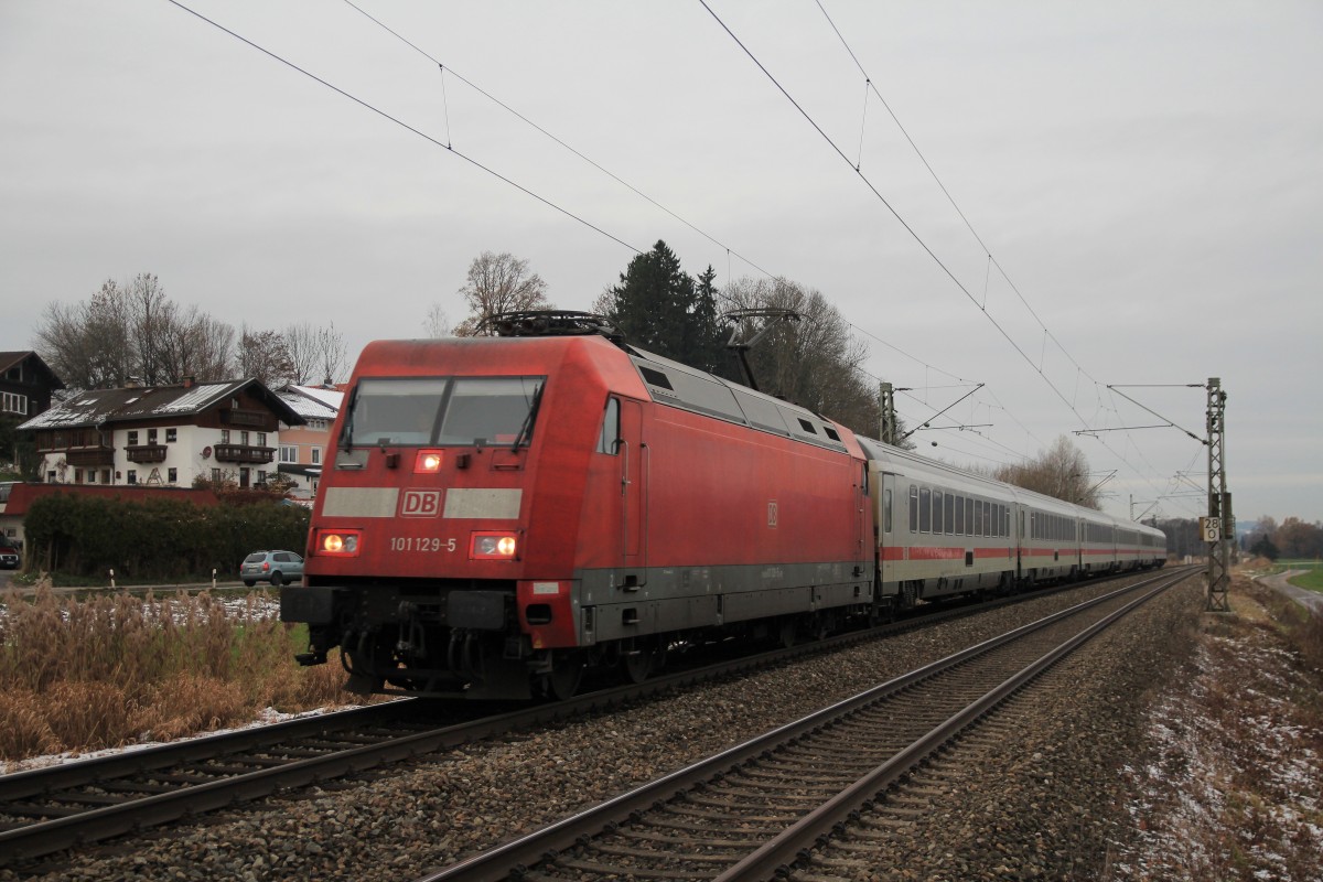 101 129-5 am 29. November 2013 bei Weisham.