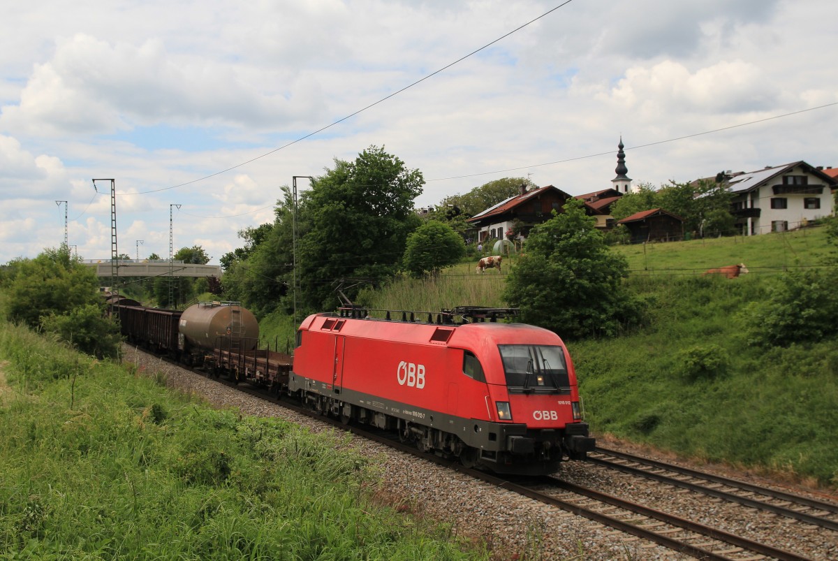 1016 012-7 am 31. Mai 2014 bei Teisendorf.