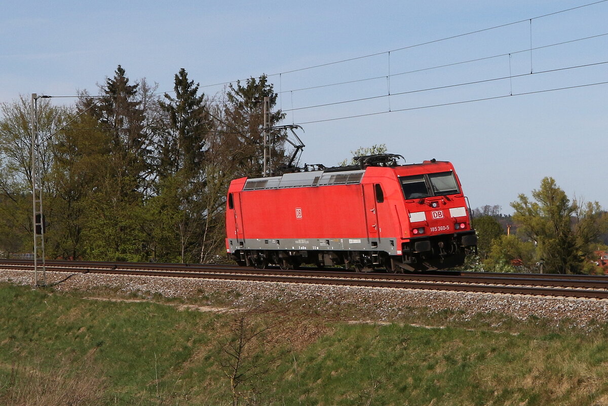 185 360 auf dem weg nach Ingolstadt am 6. April 2024 bei Fahlenbach.