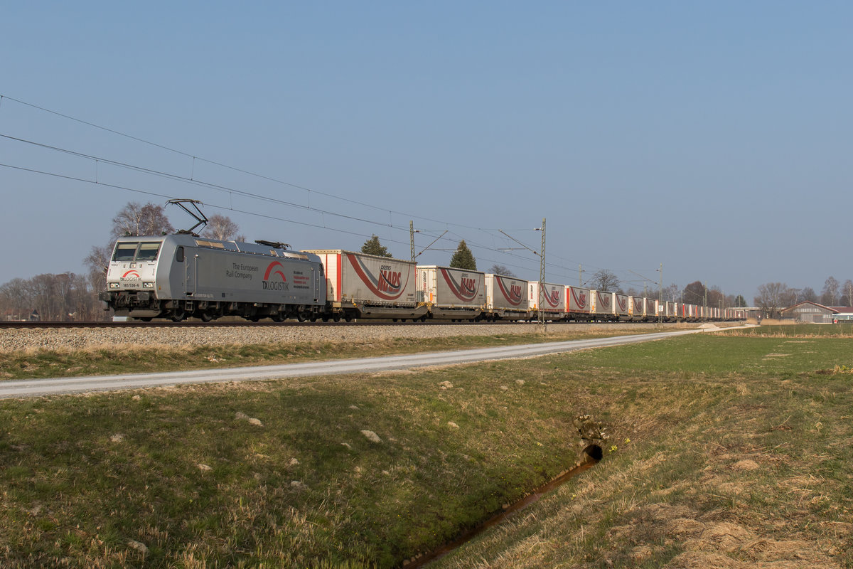 185 538 mit dem  Mars -Zug am 20. M�rz 2016 bei �bersee am Chiemsee.