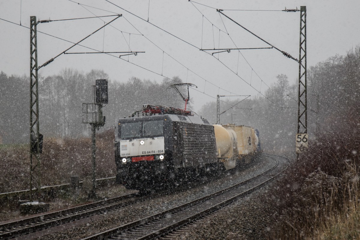 189 934 aus M�nchen kommend am 28. November 2015 bei Vogl.