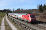 101 076  CEWE  aus M�nchen kommend am 21. Februar 2023 bei Sossau im Chiemgau.